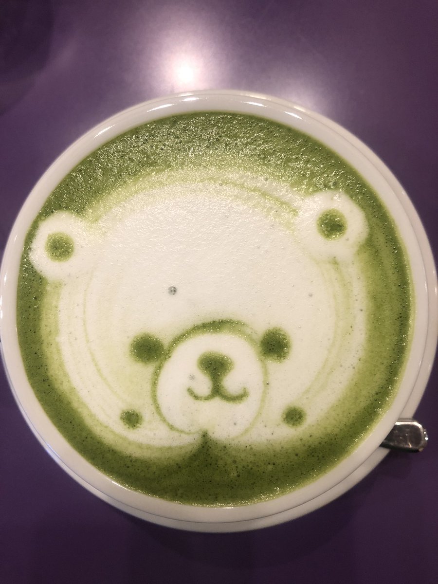 横浜の中華街のCoffee shop cafe Sumireさんで一息　可愛い抹茶ラテに感動　本当可愛い😍❤️