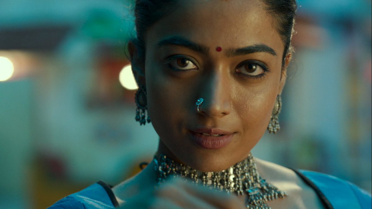 Devi_6996's tweet photo. Dei aambala pasangala!! Innaikku suham kudukke pottachi ready ah irukkan, DM vaangada 🤤 https://t.co/y54cvSPSeD