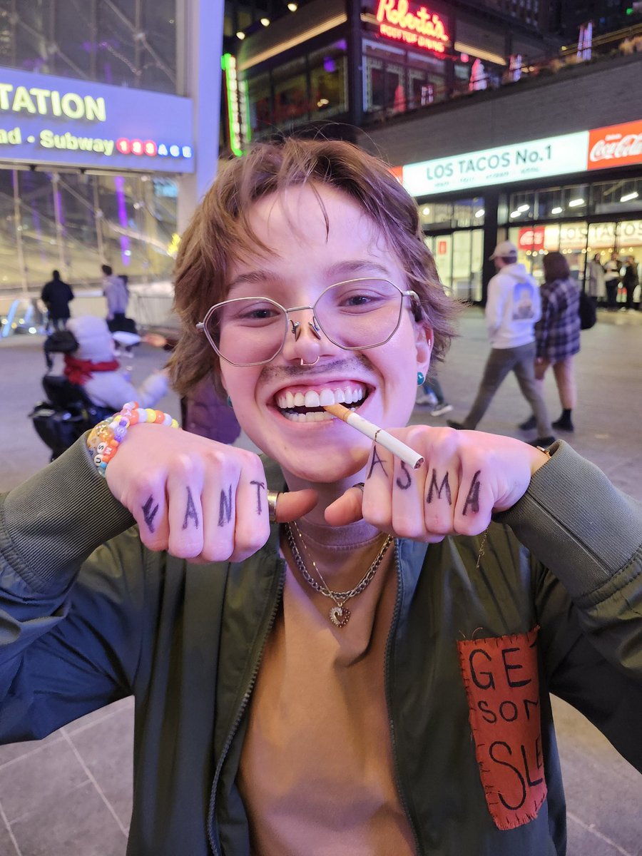 blakewell 🍋 naddpodc3!! tweet media