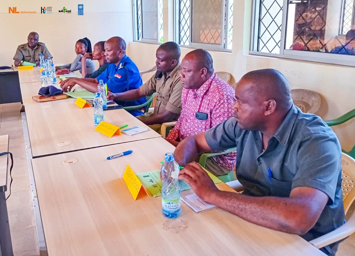 Huria_KE's tweet photo. HURIA convened an impactful session with @NPSOfficial_KE #GenderUnits from Vigurugani, Kinango, Ndavaya Police Stations, & Kinango Technical Working Group to sensitize them on their critical role in preventing & managing #SGBV cases in Kinango
@NLinkenya @c_abong @ANgororano https://t.co/MN0mpUY9qH