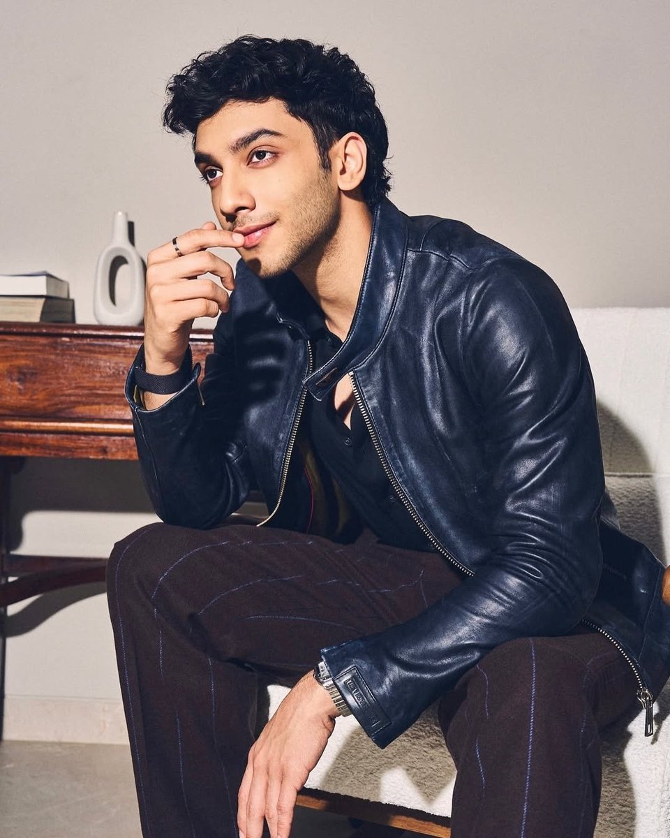 vedangrainaaaa's tweet photo. Just livin’ 🤷‍♂️ https://t.co/b5Yq4bhjJA