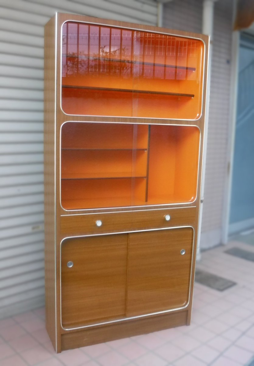 ネットショップに商品を6点掲載しました。
amastore.base.shop

当店では昭和レトロな買取も行っております
メールやLINEで画像を送り頂ければかんたんに査定致します！
近郊なら内容により出張買取も対応しております
#昭和レトロ
#古道具
#小引出し
#下北沢
#レトロ照明
#椅子