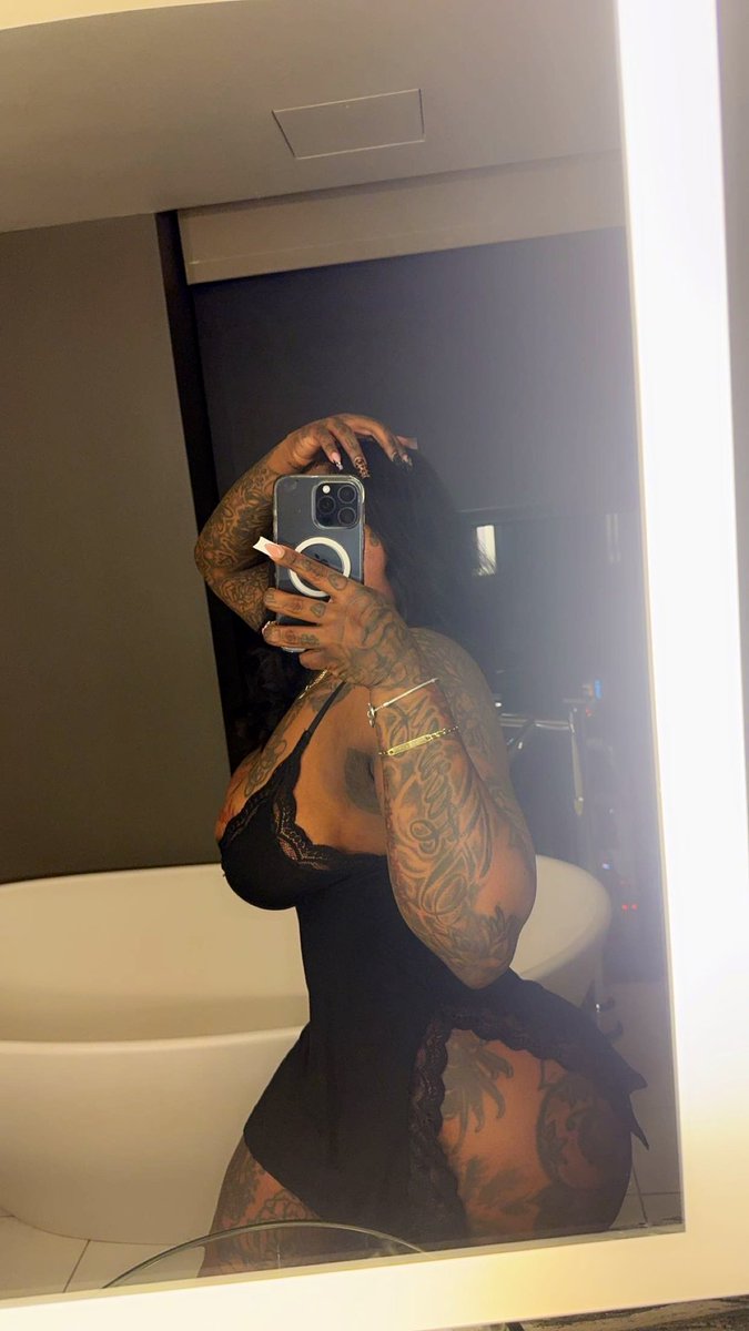 🖤