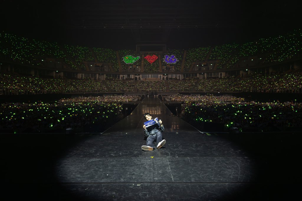 AMLightBox's tweet image. ขอบคุณแฟนคลับ เจบี GOT7 ที่ไว้ใจเลือกใช้กล่องไฟของทางร้านนะคะ ขอบคุณเจ้าของภาพด้วยค่ะ 😊🙏🏻 | 11-12.01.2025
#JAYBTAPERELOADINBKK #ReviewAMLightBox