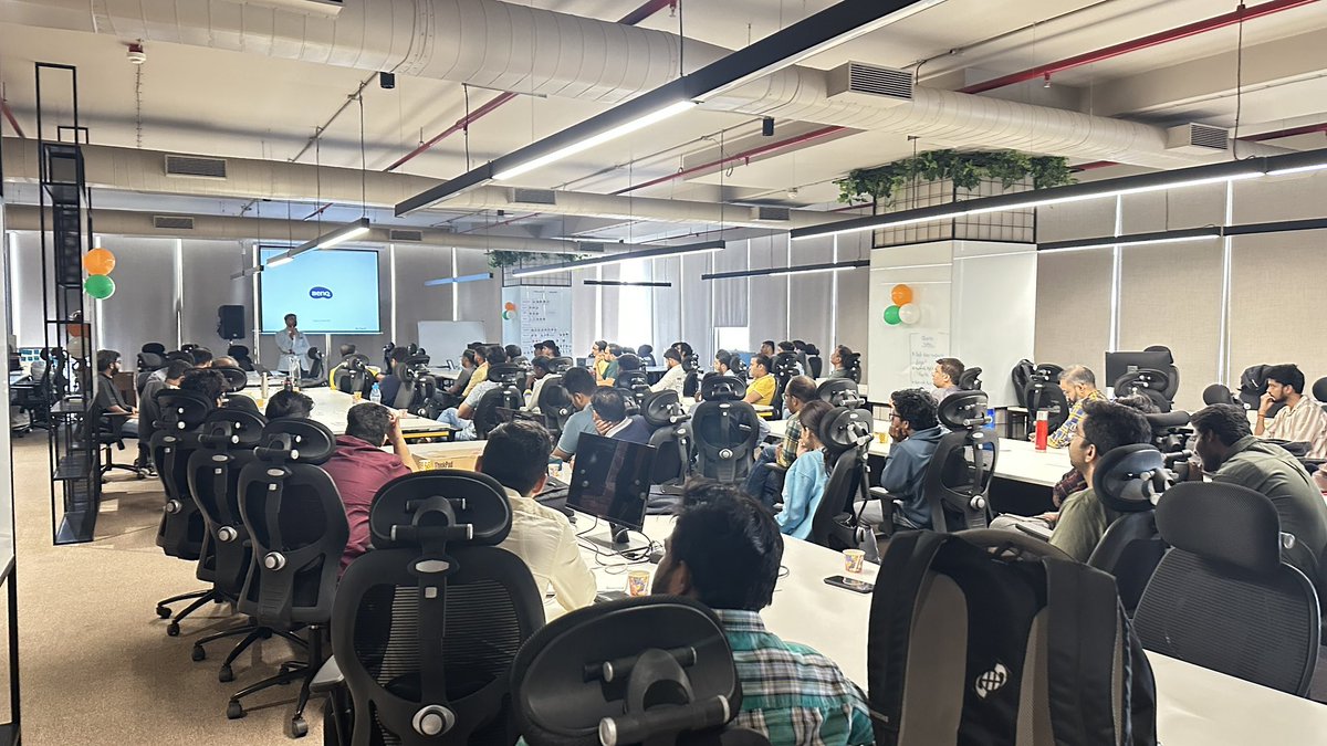 We are glad to host <a href="/confluentinc/">Confluent</a> Meetup <a href="/technogise/">Technogise</a> . Super happy to see full house on a Saturday!