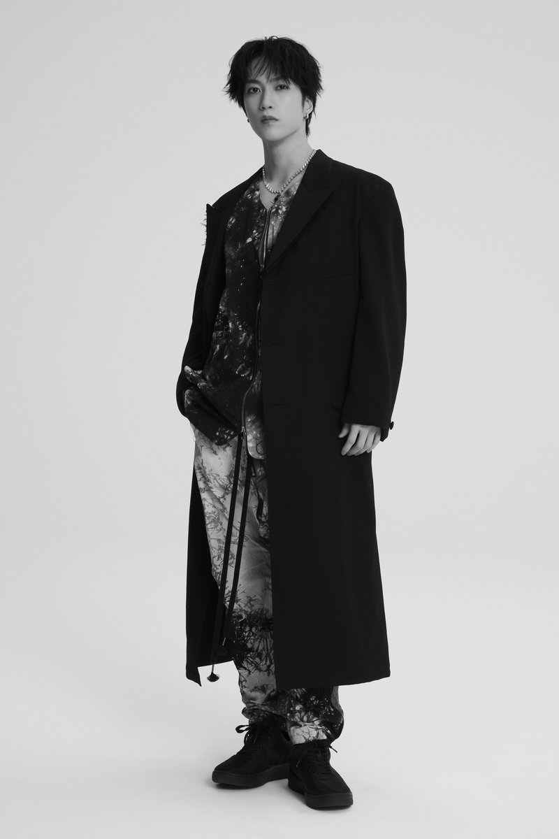 therampagefext's tweet photo. *\2025/3/5 Release!!/* 
NEW ALBUM「(R)ENEW」

#藤原樹 #ITSUKI @itsuki__rmpg 

𝙰𝚛𝚝𝚒𝚜𝚝 𝙿𝚑𝚘𝚝𝚘📸

🔗https://t.co/rXvdmRskwC

#THERAMPAGE #RENEW https://t.co/qJtFLwf87D