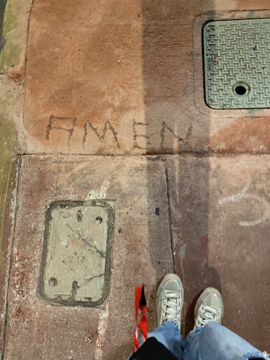 soniethesaint's tweet image. Praying