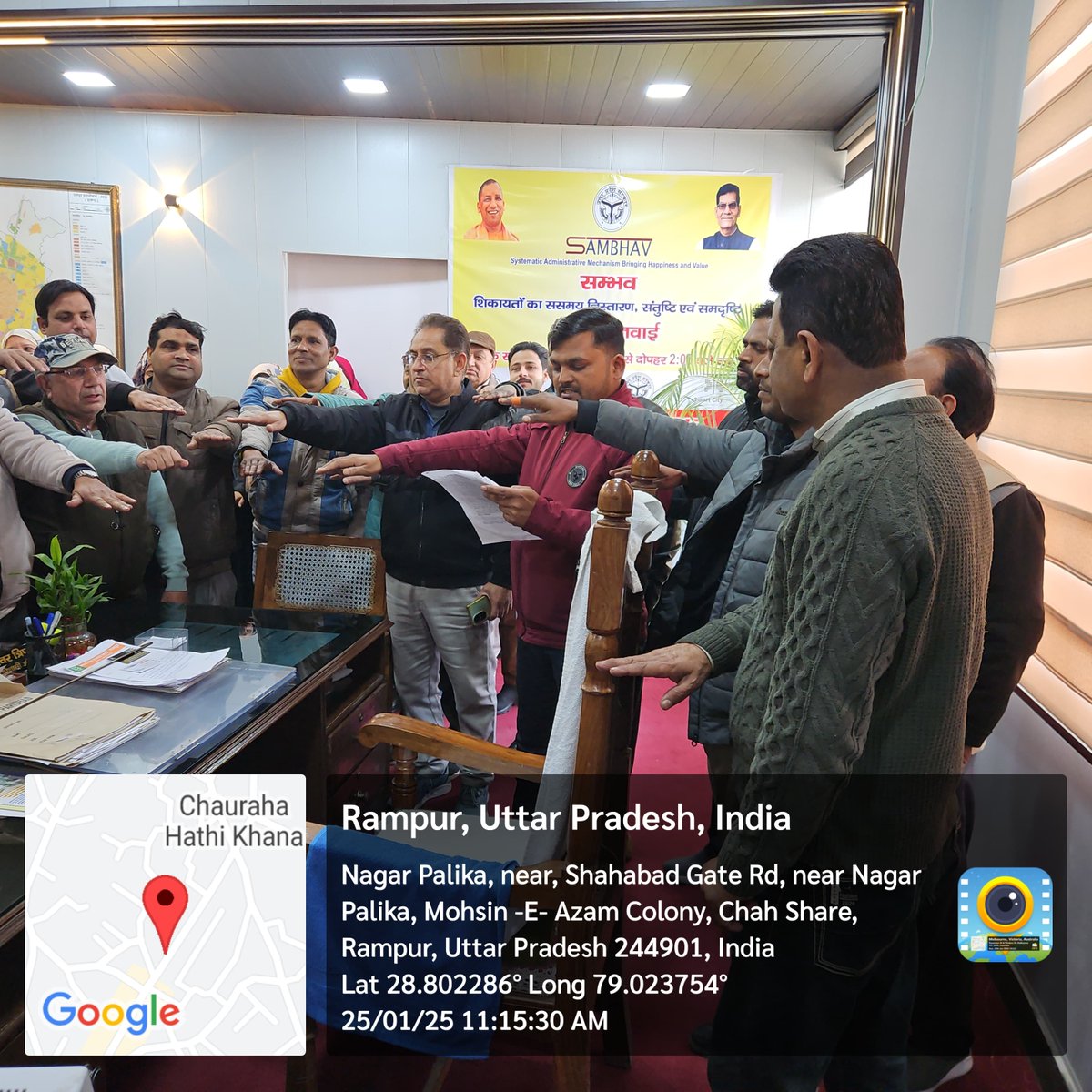npprampur's tweet photo. आज दिनाँक 25.01.2025 को शासन के निर्देशानुसार नगर पालिका परिषद रामपुर में राष्ट्रीय मतदाता दिवस की शपथ समस्त कर्मचारियों की उपस्थिति में करवाई गई।
@NagarVikas_UP 
@SwachhBharatGov https://t.co/EjxaJzpFFY