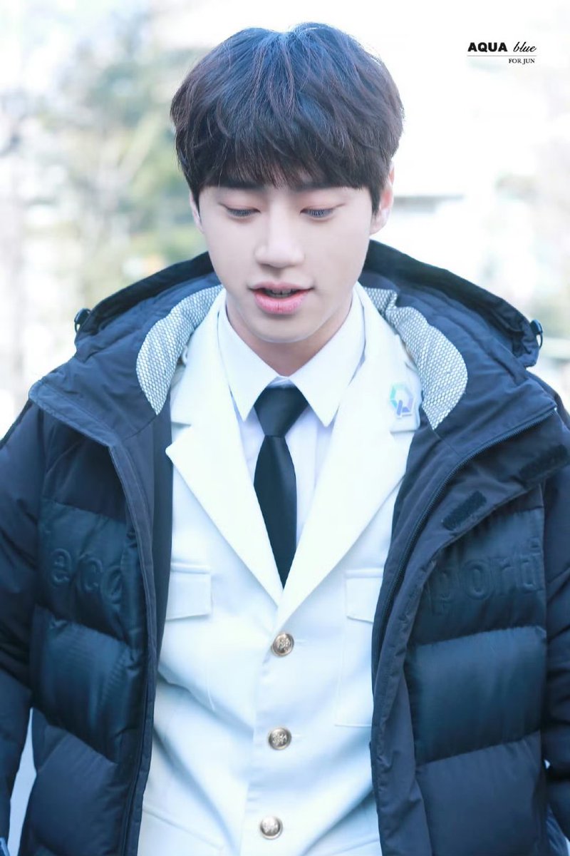 ssswong3's tweet image. 2018.01.25. Going to record The Unit

Credit: AquaBlue970122

#이준영 #LEEJUNYOUNG #TheUnit