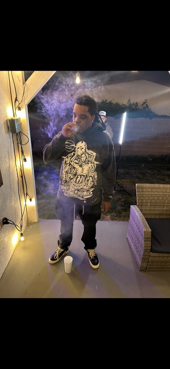 TTBNEZ's tweet photo. Big Slatttyyyy☦️💚💰 https://t.co/jizDR8emSZ