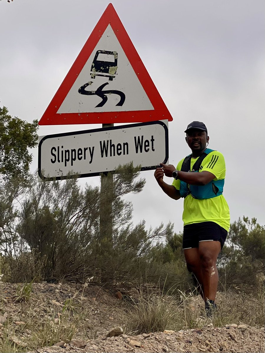 siya_sokomani's tweet photo. Sassa Pace IzakuSetta, like Nomsa Nene Siya Zama Zama #offroadruns #runclean #greenrunner #RunningWithSoleAC https://t.co/tlxhW49kMu