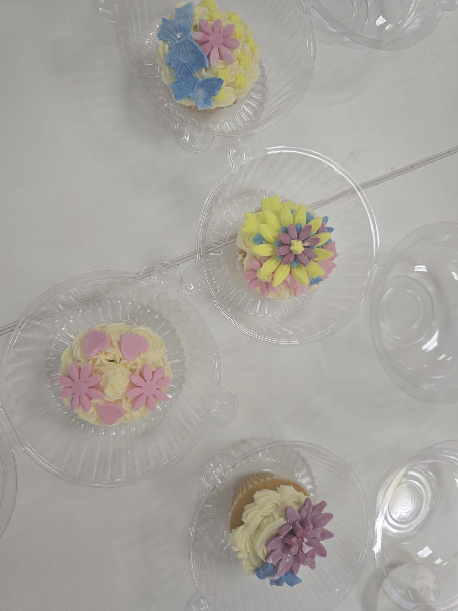 GirlsBolton's tweet photo. Huge shoutout to our Enrichment Cake-Making Experts for their incredible creativity and skill! From stunning designs to delicious bakes, your talent is truly inspiring. Keep whisking up brilliance! #CreativeBakers #BMGS #EnrichmentExcellence https://t.co/RuPYUNWiMc