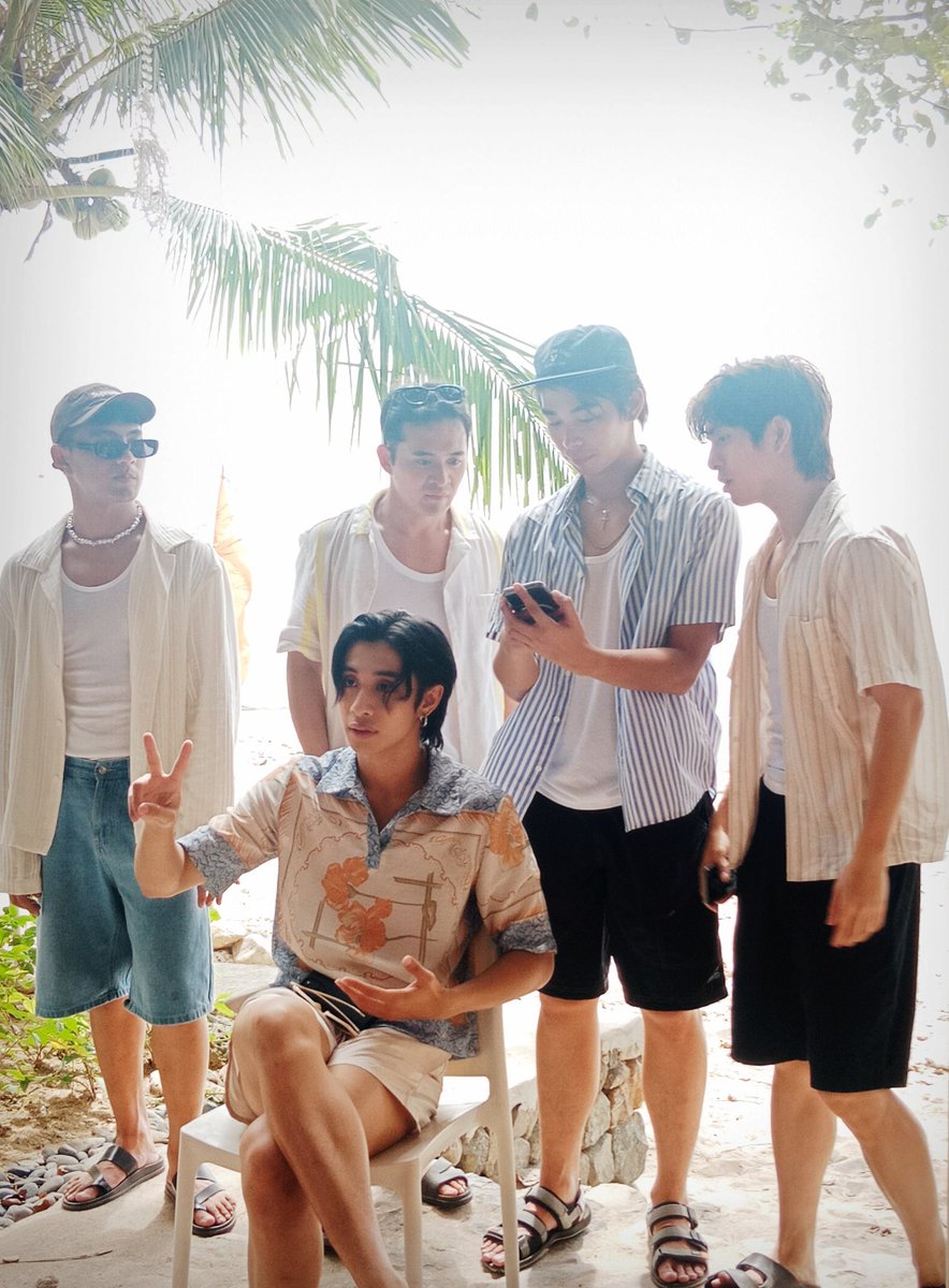kram_angel2024's tweet photo. our @bgyo_ph kilig moments! 💙 #BGYO_Gelo #bgyo_mikki #bgyo_aki #bgyo_nate #bgyo_jl #bgyoun4gettabletrip #bgyo #teamaces #fanbaces https://t.co/rLiRZuz8rS