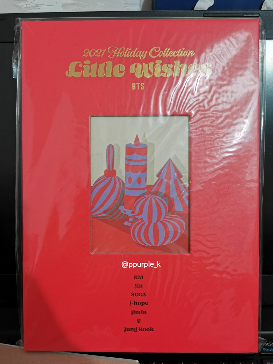 ppurple_k's tweet photo. BTS 2021 Holiday Collection Little Wishes photobook​ (เปิดดูครั้งเดียว)​
🏷️440​
📮ส่งฟรี​
สันกาวด้านในหลุด​ ดูพต.ในเมนชั่น
#ตลาดนัดบังทัน #ตลาดนัดรถไฟบังทัน #ปล่อยของสะสมบังทัน https://t.co/c8AqXDlX8k