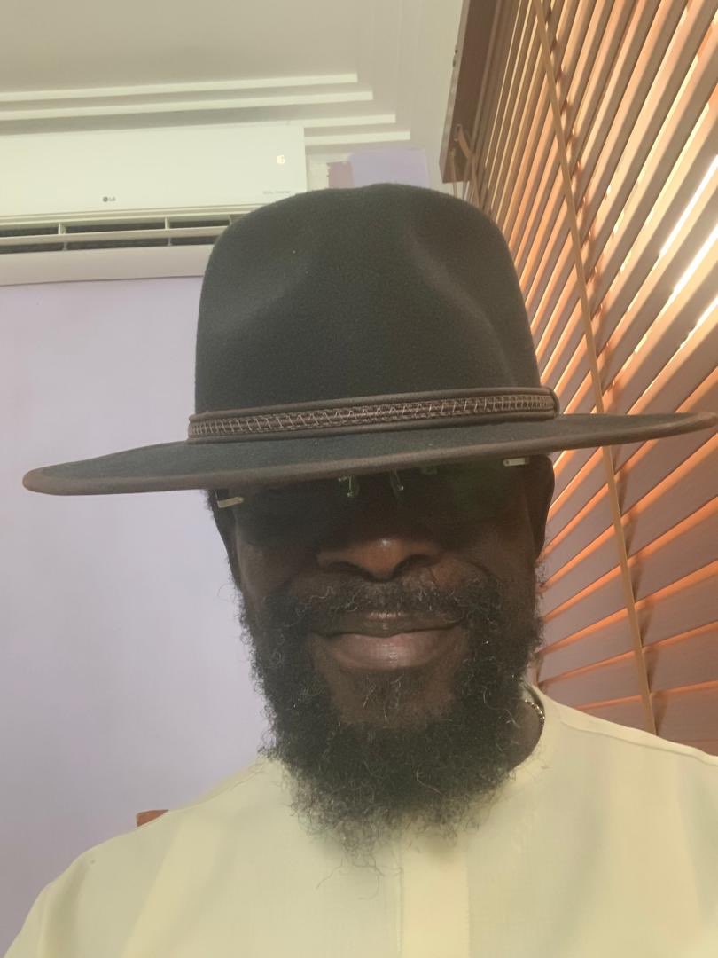 DeleFarotimi's tweet photo. The Pacifist Warrior Code: Weaponize your brains, and you are not unarmed..🇳🇬😊 https://t.co/tJE4HaATvO