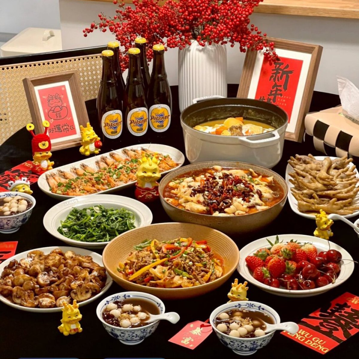 【抽3份年夜饭】
互动三连，预算报销50U以内！

抽中的人，我会私信你，不可折现，只可以使用在家人身上，带发票报销！

过年了，好好陪陪家人！