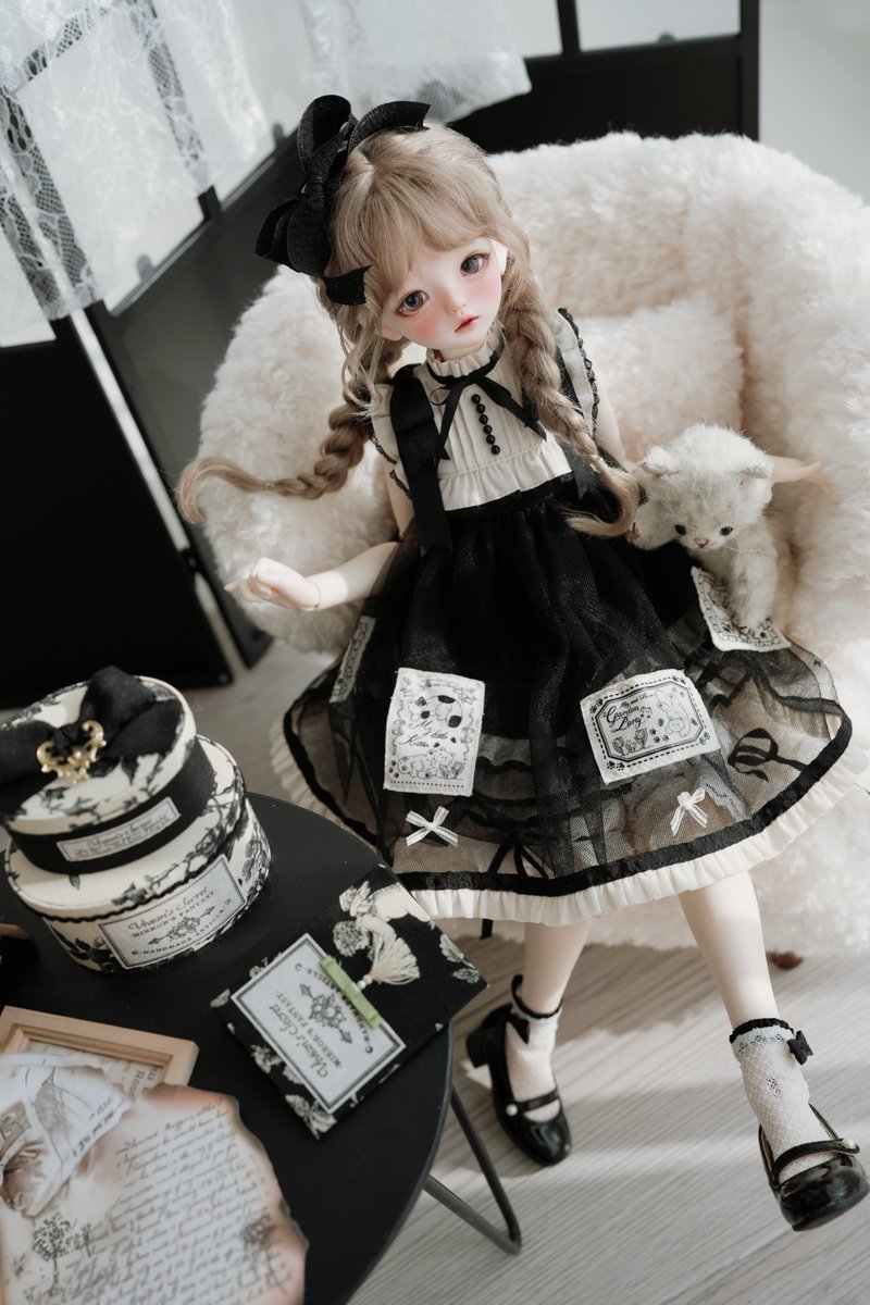 最近、とても可愛がられている1/4ドールMayayaちゃんは、DFH社の1/4