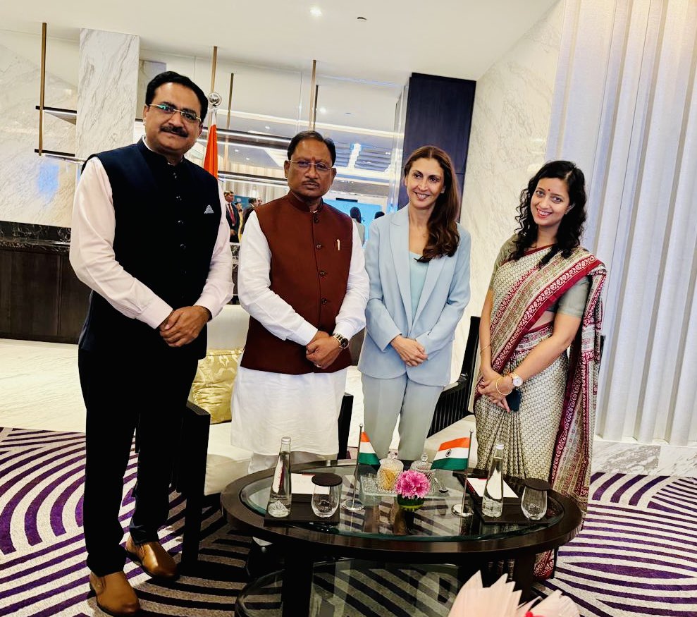<a href="/vishnudsai/">Vishnu Deo Sai</a> Great pleasure meeting Honourable Chief Minister <a href="/vishnudsai/">Vishnu Deo Sai</a> &amp; team in Mumbai &amp; looking forward to our meaningful partnerships with State Government on the overall growth and development of industrial ecosystem

<a href="/GodrejProp/">Godrej Properties Limited</a> 
<a href="/investindia/">Invest India</a> 
<a href="/ChhattisgarhCMO/">CMO Chhattisgarh</a>