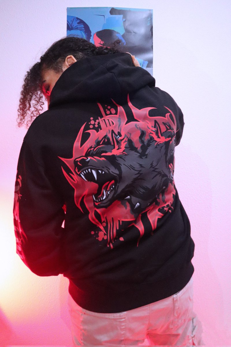Enzaeru citizen of Zaun (@enzaeru) on Twitter photo I'm in love with this <a href="/cloudeelle/">Cloudeelle</a> hoodie, there don't be any Arcane themes ones but I can't wait for her next lines 💙 I'm in love with this <a href="/cloudeelle/">Cloudeelle</a> hoodie, there don't be any Arcane themes ones but I can't wait for her next lines 💙