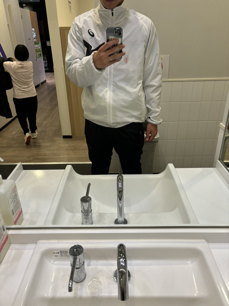 Enomoto0018's tweet photo. ナイスランやけど、擦れすぎて血が出て辛いです。 https://t.co/GGIn5hpQHo