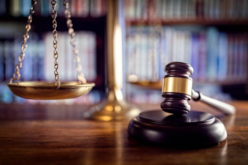 Forbes's tweet photo. Defendants Charged With Filing Over 8,000 False Tax Returns In Largest COVID Tax Credit Case To Date
https://t.co/XYe5z4D6qC https://t.co/2epDWdmAXW