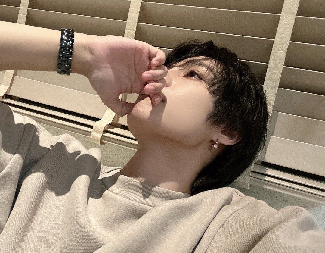 “KUSAPILING” 

— #YangJay Au as mag ex