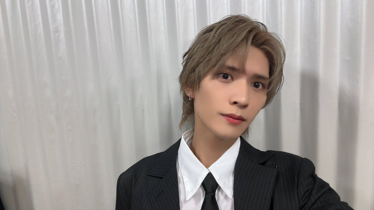 fuuta__ss's tweet photo. 「FUUTA SAKAYORI SEIJIN SHIKI」

ご来場頂きありがとうございました
最高の成人式になりました。

みんなありがとう
幸せです

来年もできるといいな✌️
#人間 https://t.co/dI68ayXhxn