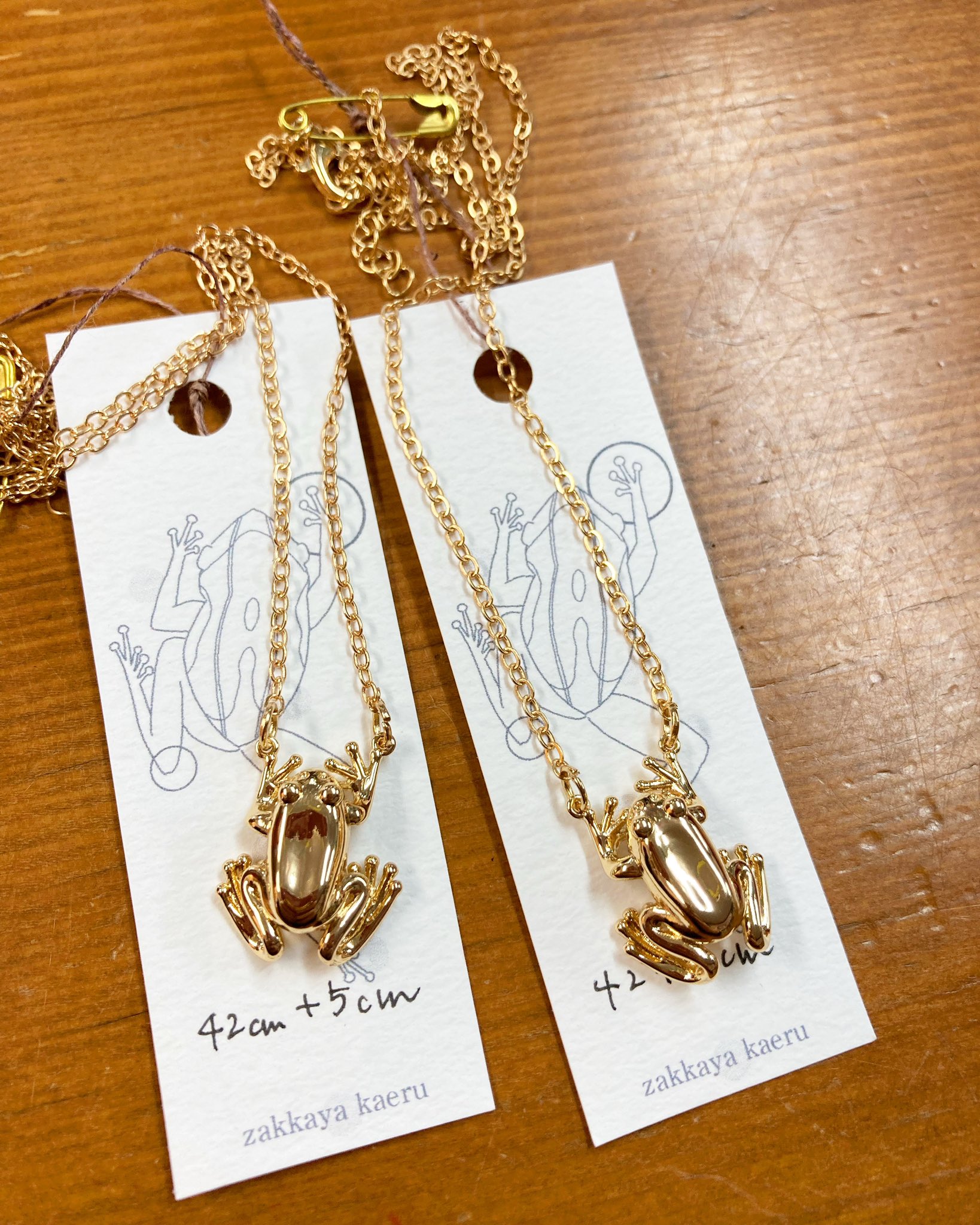 カヤ　　☪︎⋆☽様　6.3花　レジンヘアゴム　カエル　雨 UV レジン】UV Resin - DIY Hair Rubber Band with Dried Flower