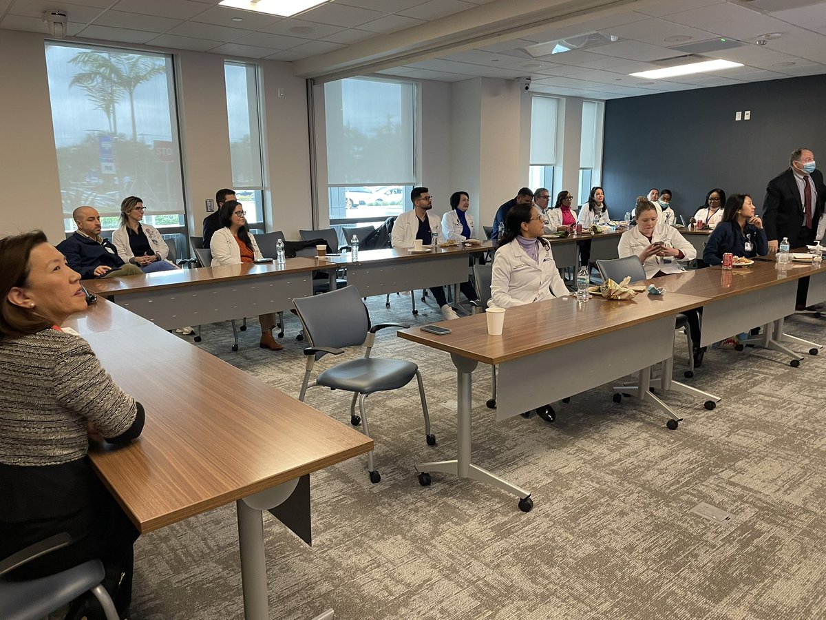 NaineshParikhMD's tweet image. kudos to our @MoffittNews #bonemarrowtransplant and #cellulartherapy team at at our partners memorial health system in south broward! Inspired, complete #moffittcare delivered across the state!
@karenluMD