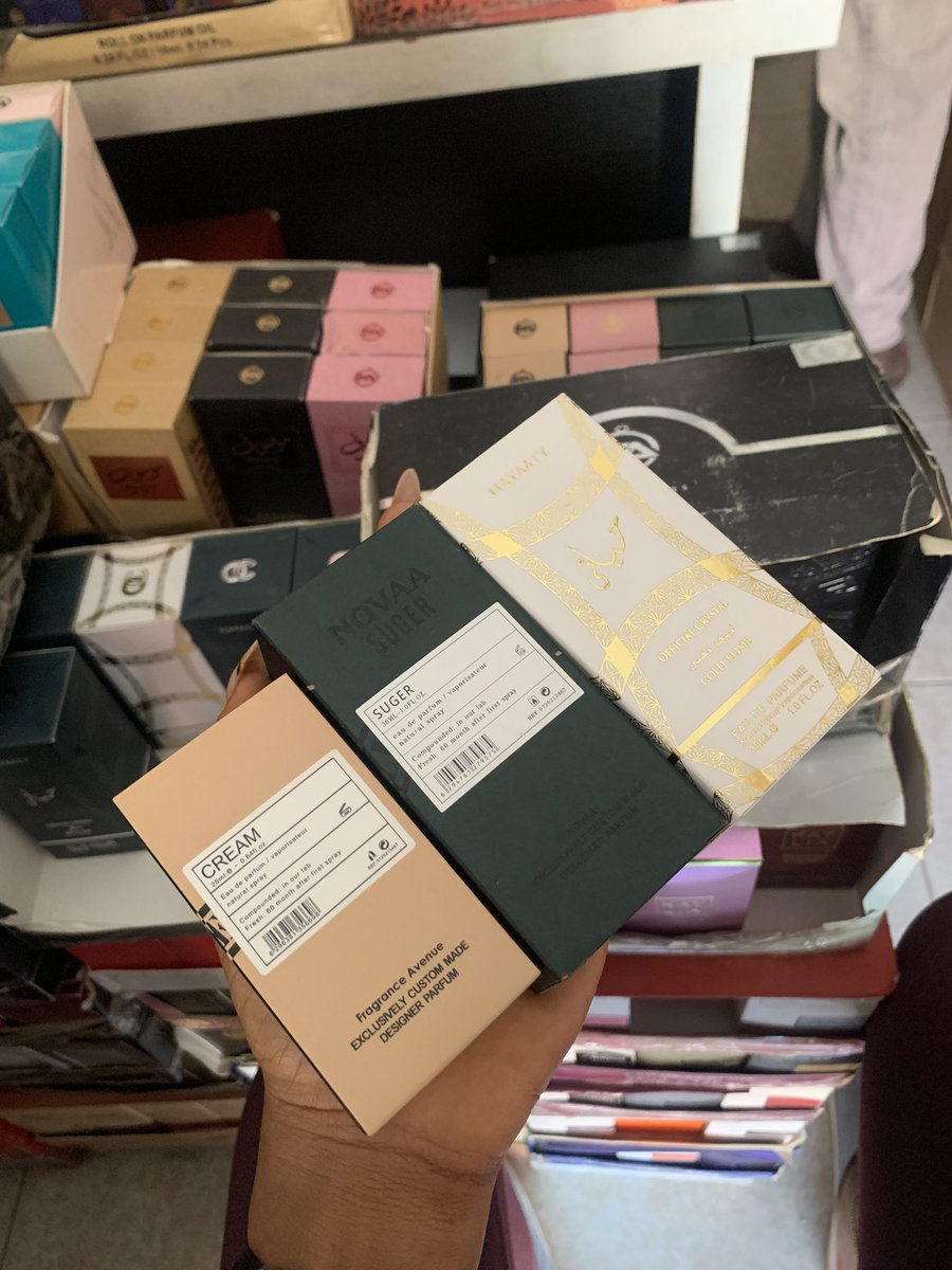 NazaScents's tweet photo. la creme combo for ladies 
30ml OG sugar perfume
30ml sugar cream perfume 
30ml hayaati gold elixir perfume 

🏷️17k instead of 19500 when buying separately....

📍Abuja
Nationwide delivery available https://t.co/Y5bEL0ZRav