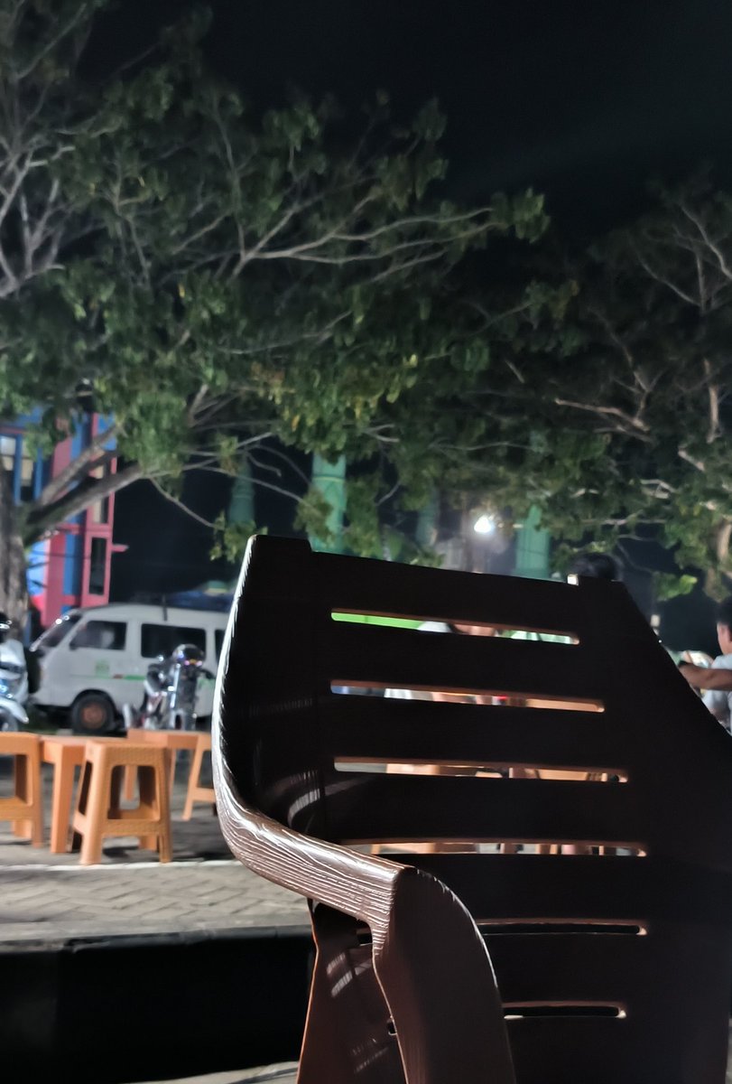 Awan_Tonight's tweet photo. Sebagian ada yang mengabadikan, menyimpan ceritanya lewat tulisan dan juga foto, namun apapun itu pastikan ia berarti untukmu.
. https://t.co/yriJWegn0o