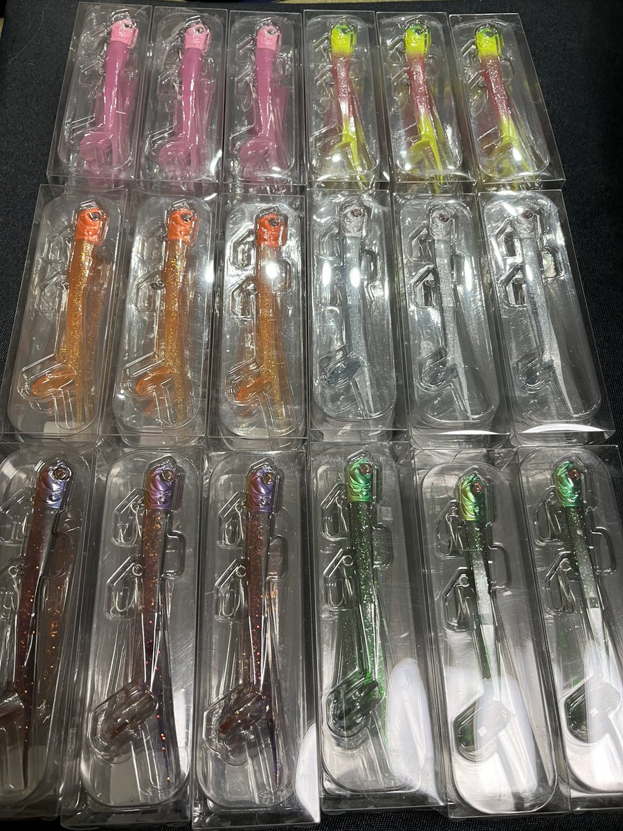flatfish_54's tweet image. メーカーよりサリューの新色プロトが届きました‼️
カラー名は
左上　パステルピンク
右上　ドーンエッジ
中左　バンノーオレンジ
中右　白銀
左下　デイパープル
右下　ジェイドグリーン
ちなみに発売は４月頃の予定となります。
乞うご期待❗️

#ＡＤＵＳＴＡ
#アダスタ
#サリュー
#新色プロト
#ＰＲ