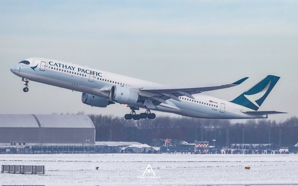 PracticallyAvia's tweet image. 𝗖𝗮𝘁𝗵𝗮𝘆 𝗣𝗮𝗰𝗶𝗳𝗶𝗰 𝗔𝗶𝗿𝗯𝘂𝘀 𝗔𝟯𝟱𝟬

Airline: Cathay Pacific
Aircraft: Airbus A350-941
Registration: B-LRK
Age: 8 years - January 2017

🛬 Airport: Manchester Airport 
📍 Location: Southside Viewing Area 
📸 Camera: Canon EOS R10
🎥 Lens: RF 100-400mm f/5.6-8 IS USM