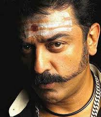 2024Gokul's tweet photo. 2004ஆம் ஆண்டு கமல்ஹாசன் எழுத்து, இயக்கத்தில் உருவான விருமாண்டி, கிராமத்து அரசியல் மற்றும் மரபுவழி நீதிமுறைகளை துல்லியமாக சித்தரித்து தமிழ் சினிமாவின் புதிய வரலாறு எழுதியது. இப்போது அந்தப் படத்தைச் சுற்றியுள்ள சுவாரஸ்யமான மற்றும் ரகசியமான தகவல்களை பார்ப்போம்!

A Thread 🧵👇 https://t.co/vWJii0fb3S