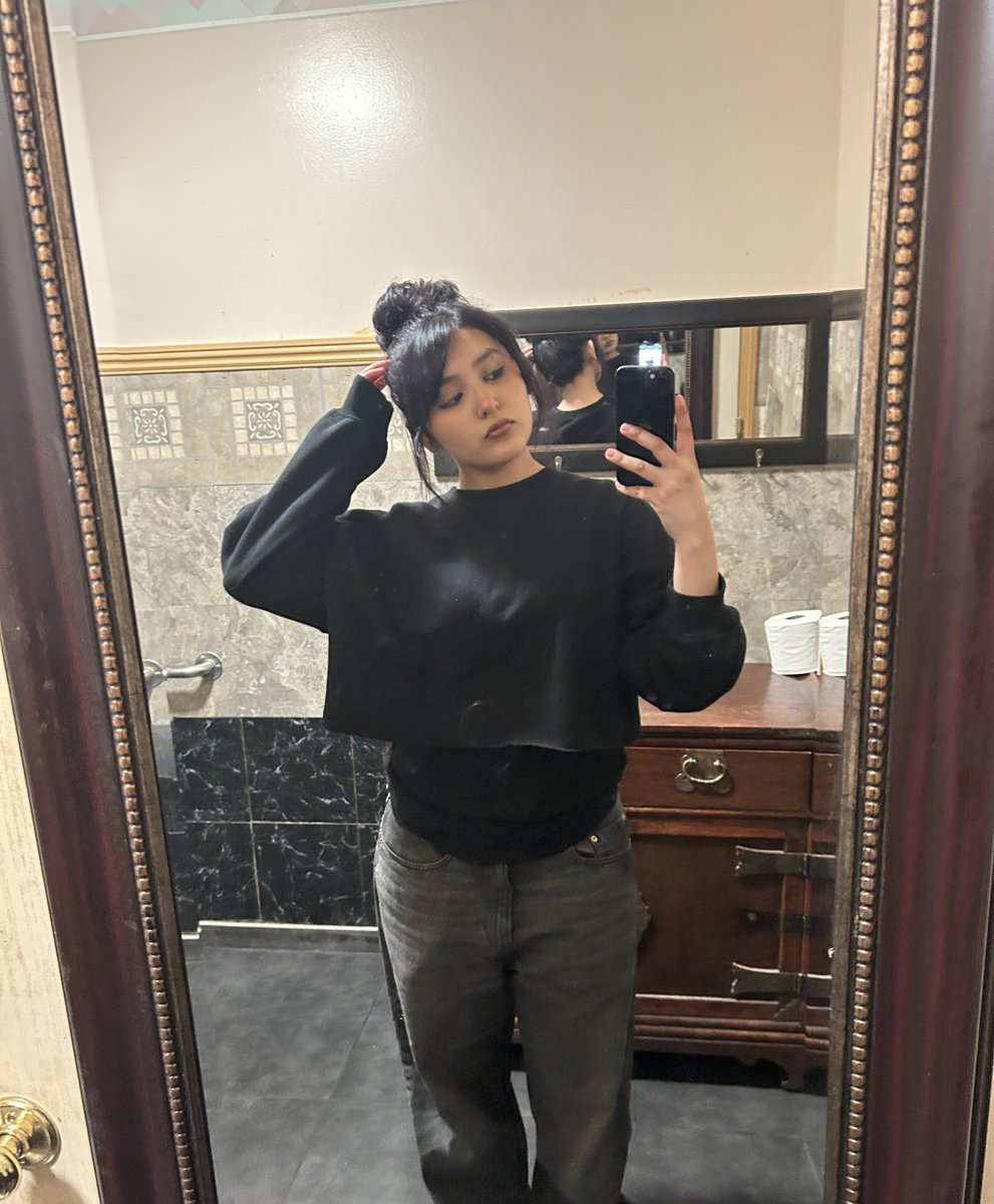 Ngl i deadass have a black eye in this