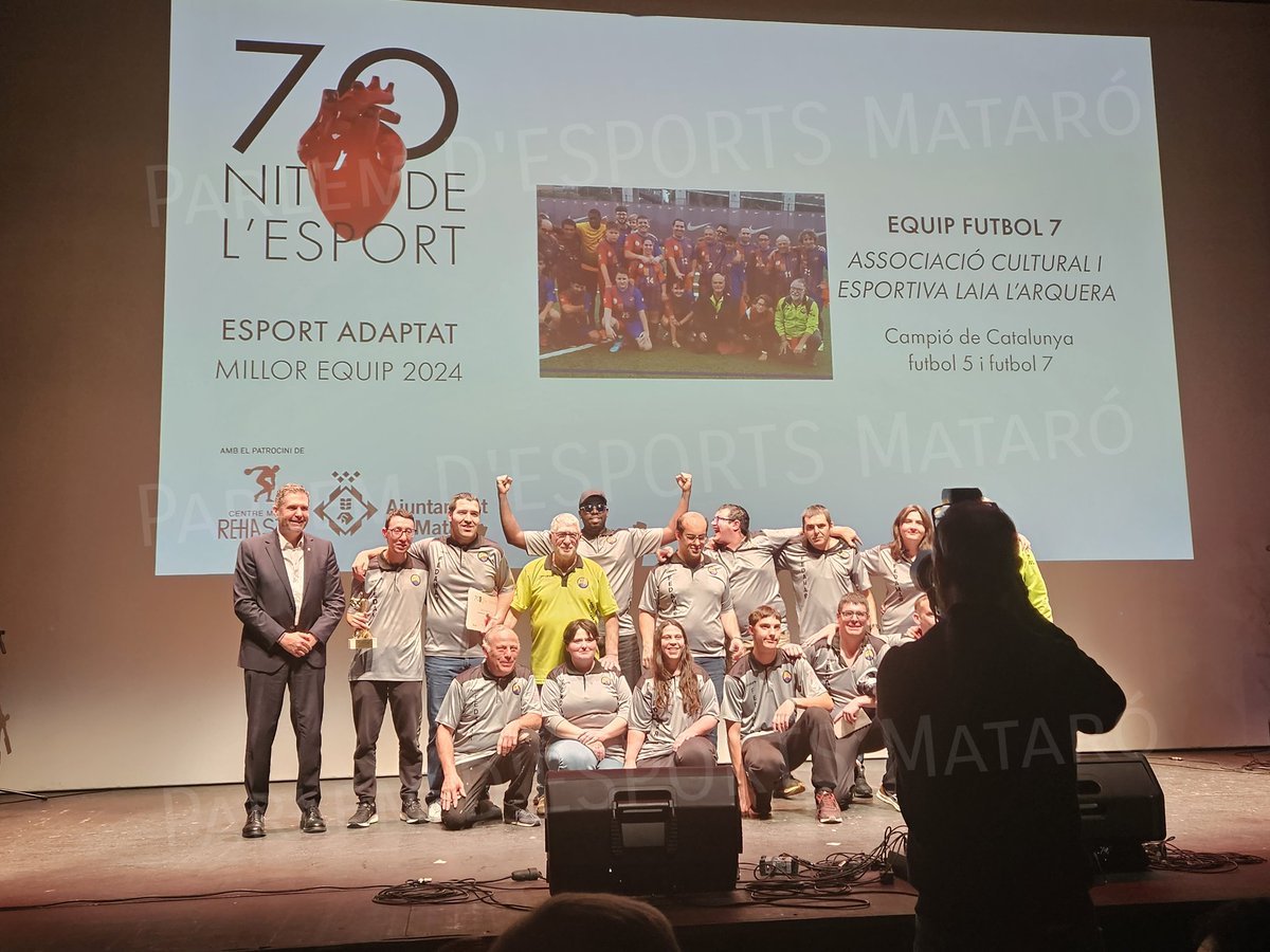 parlemdesports's tweet photo. 👉 Esport adaptat, Millor equip 2024 per ACE Laia Arquera Mataró en la Nit de l'Esport de Mataró #nitesports #Mataró #Maresme #catalunya #esports #deportes #Futbolcat #futbolmataro #futbolmaresme #adaptat https://t.co/0MvIDDOXD4