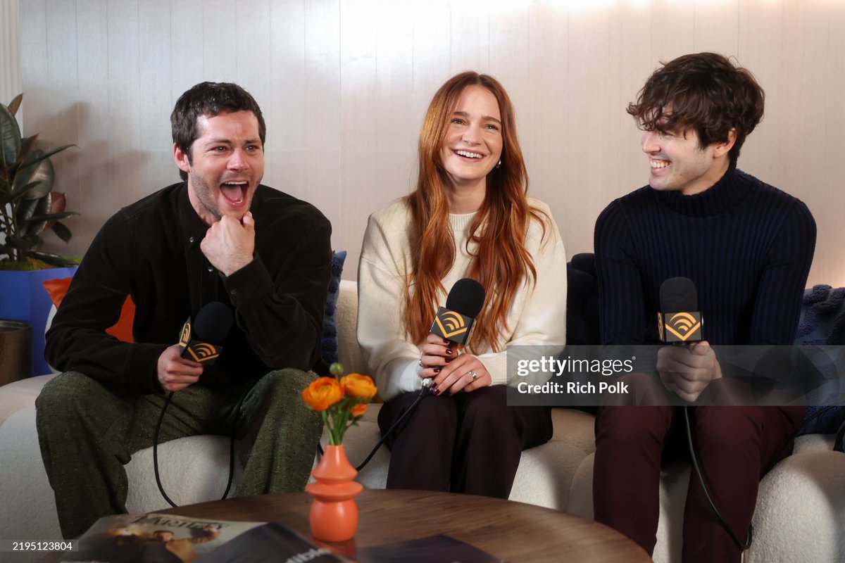 midiaDYOBR's tweet photo. Tópico: Dylan O'Brien sorrindo ❤️‍🩹 https://t.co/LmKmBm7szk