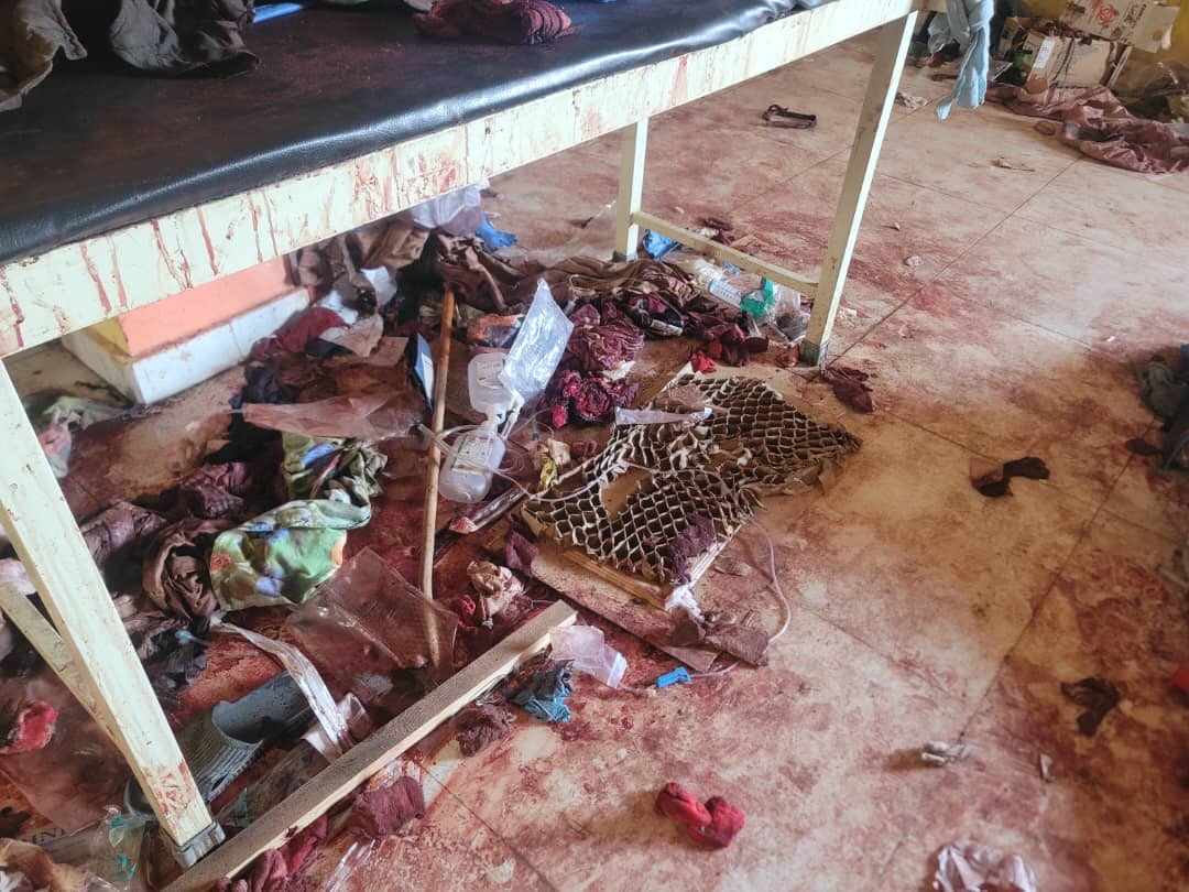 ArkoMinawi's tweet photo. استهدفت مسيرة الدعم السريع المستشفي السعودي قسم الحوادث ،  القسم الوحيد المتبقي من استهدافاتهم ، لقد أباد جميع المرضي الذين كانوا بداخله ، يفوق عددهم سبعين مريض من النساء والأطفال والآخرين ، ربنا يتقبلهم . عار لداعمي هؤلاء الاوباش الارهابين. لقد فاقوا الداعش في سلوكهم . https://t.co/fekdkNXPx3
