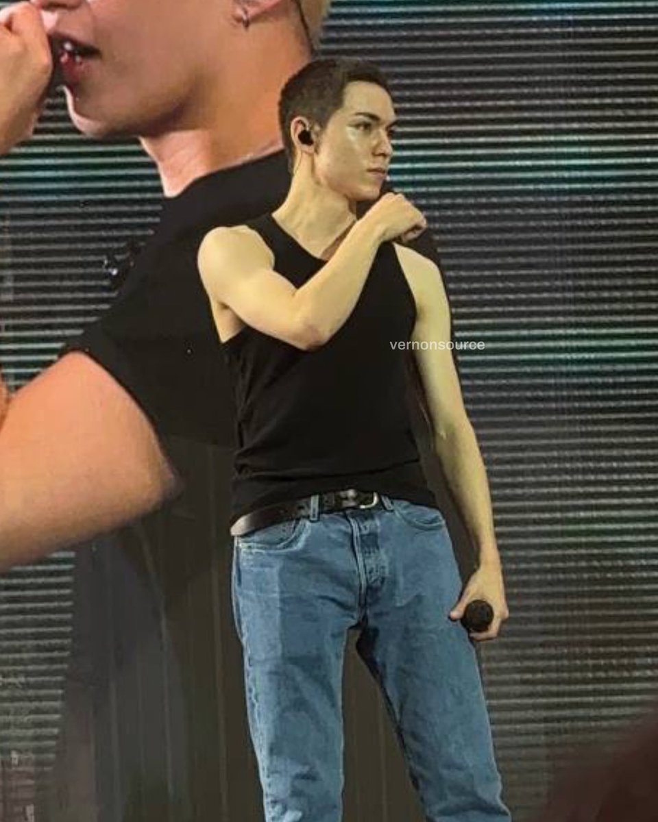 vernon at soundcheck today! #버논