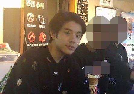 jake9226's tweet photo. I'm crying today jake looks like a younger version of himself🥹 https://t.co/J5KsRS98Na