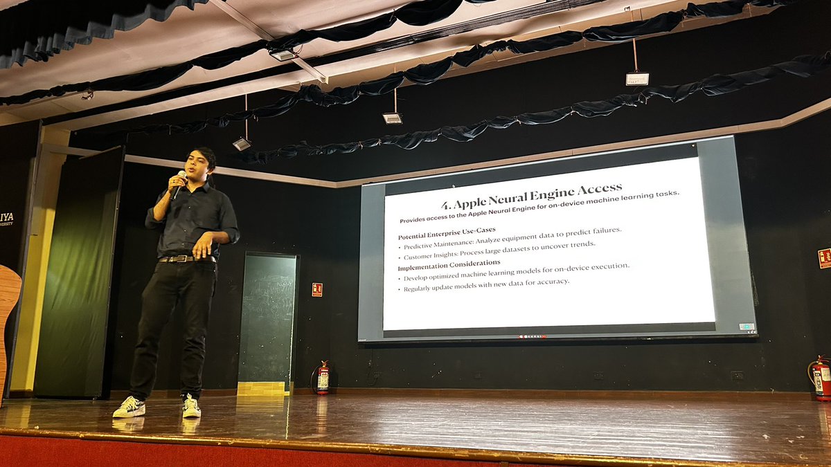 swift_mumbai's tweet photo. @akanksharmaa @krazyykrunal @LabsParallax @TheOriginaliTE In the second talk we had Satyam Kashyap from @LabsParallax talking about leveraging Apple’s Enterprise level API for complex use-cases of VisionOS. Really insightful !!
#swiftmumbai #chasethevision #parallaxlabs #xdgmumbai #kjsce https://t.co/JCjMnggq9F