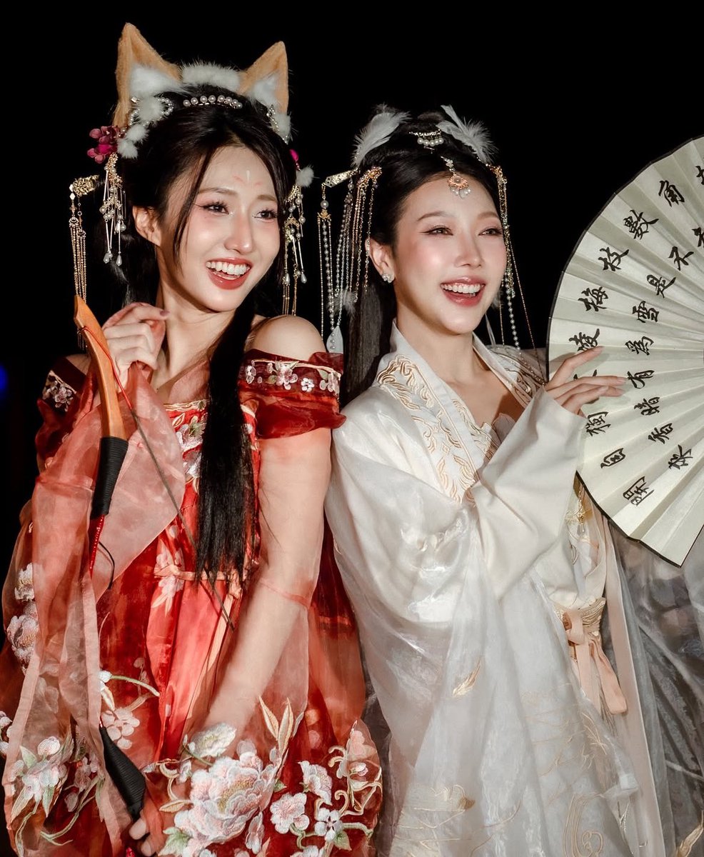neengaigrandth's tweet photo. 新年快乐 身体健康 ส่องแฟชั่นต้อนรับวันตรุษจีนของสาวๆ ผู้เข้าประกวด Miss Grand Thailand 2025 🧧

#MissGrandThailand
#มิสแกรนด์ไทยแลนด์2025
#เวทีอันดับ1ของประเทศไทย
#นับจากนี้ทุกพื้นที่มีแต่แกรนด์
#WeAreGRANDthe1andOnly https://t.co/yScLfYBlfS