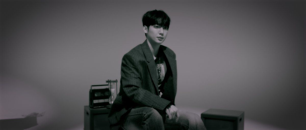 BOYFRIEND 
JAPAN Single『Time Limit』

Concept Photo | #YOUNGMIN

2025.02.13 Release

#BOYFRIEND #보이프렌드 #ボーイフレンド
#영민 #ヨンミン
#Time_Limit #BOYFRIEND_Time_Limit