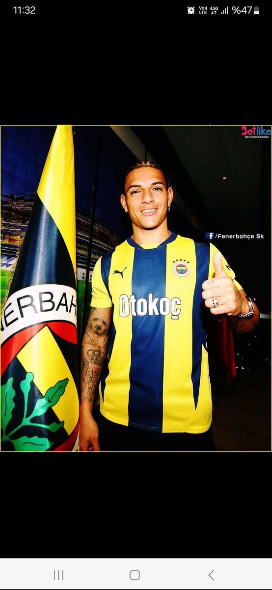 Günaydın Can Dostlarım 
Tüm sevdiklerime mutlu hafta sonları dilerim 
💙💛💙💛
                               💛💙💛💙
                                                               💙💛💙💛