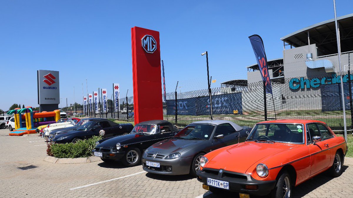 Radio702's tweet photo. Today #702Music is coming live from MG East Rand.
Come through, say Hi to @KennyMaistry and test drive an MG or two.
If you canโt come here, make sure you visit MG East Rand, MG Alberton, MG Edenvale, MG Rustenburg & MG Paarl
#MGsouthafrica #DriveYourDestiny #Sponsored https://t.co/LwY7rNqykr