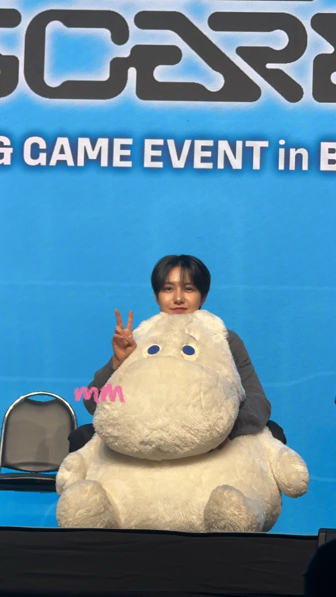 macncheeeese_'s tweet photo. แฝดหนิ 🥹🥹🤍🤍 https://t.co/bC9gQngeh9