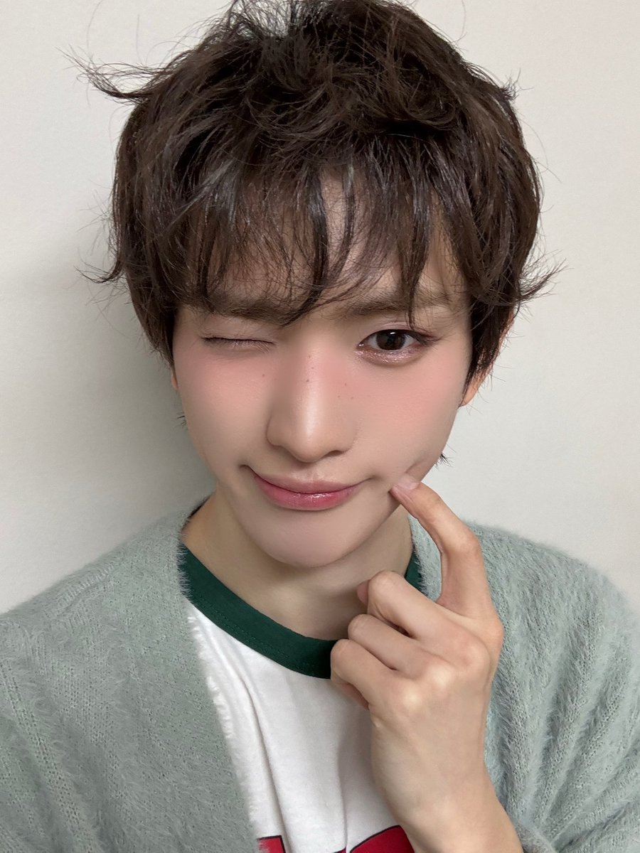 TPST_twt's tweet photo. [#LEW] 루루😽 https://t.co/xNg6uPVVty