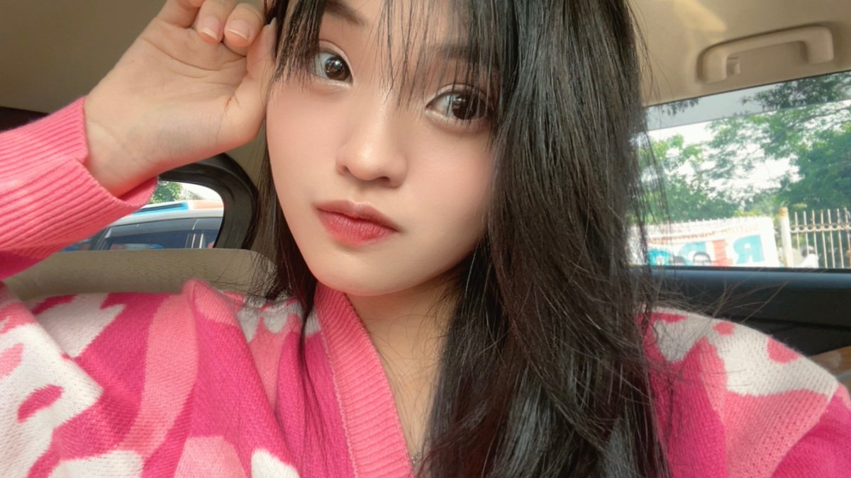 Y_CynthiaJKT48's tweet photo. Anak magang tapi bukan magang di jeketi 🤙🤙🤙 https://t.co/fDDV7i2aRq