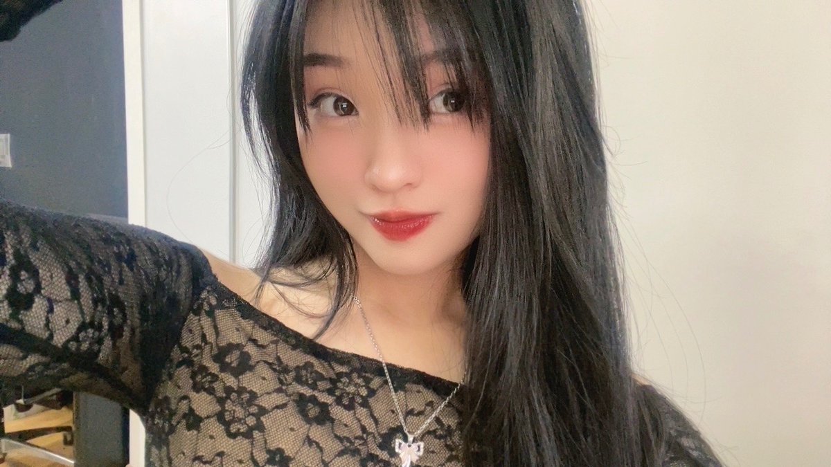 Y_CynthiaJKT48's tweet photo. Anak magang tapi bukan magang di jeketi 🤙🤙🤙 https://t.co/fDDV7i2aRq