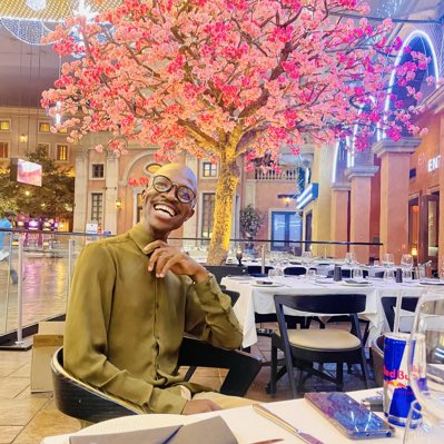 E2melengM's tweet photo. #NewProfilePic https://t.co/Kiz80xWs9v